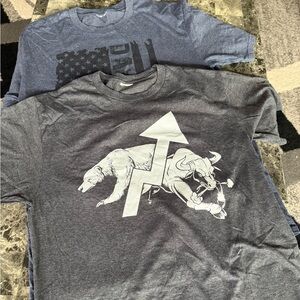 Set of 2 Men's Trading Stock Market Trading - Day Trader T-Shirt size M